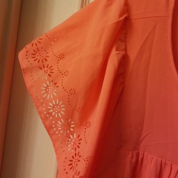 NWT ST JOHNS BAY COLORED PINAFORE STYLE BLOUSE - Picture 3 of 5